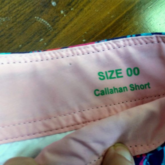 Lilly Pulitzer callahan shorts Jammin fish red blue Size 00 - Picture 3 of 6